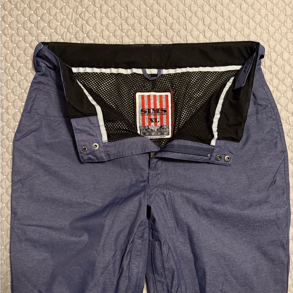 Sims Navy Snow Pants Men’s XL